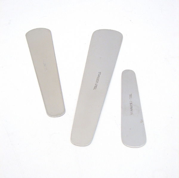 Spatula, flat tapered blade, nickel 120mm, long bright finish. 1 * 1 item